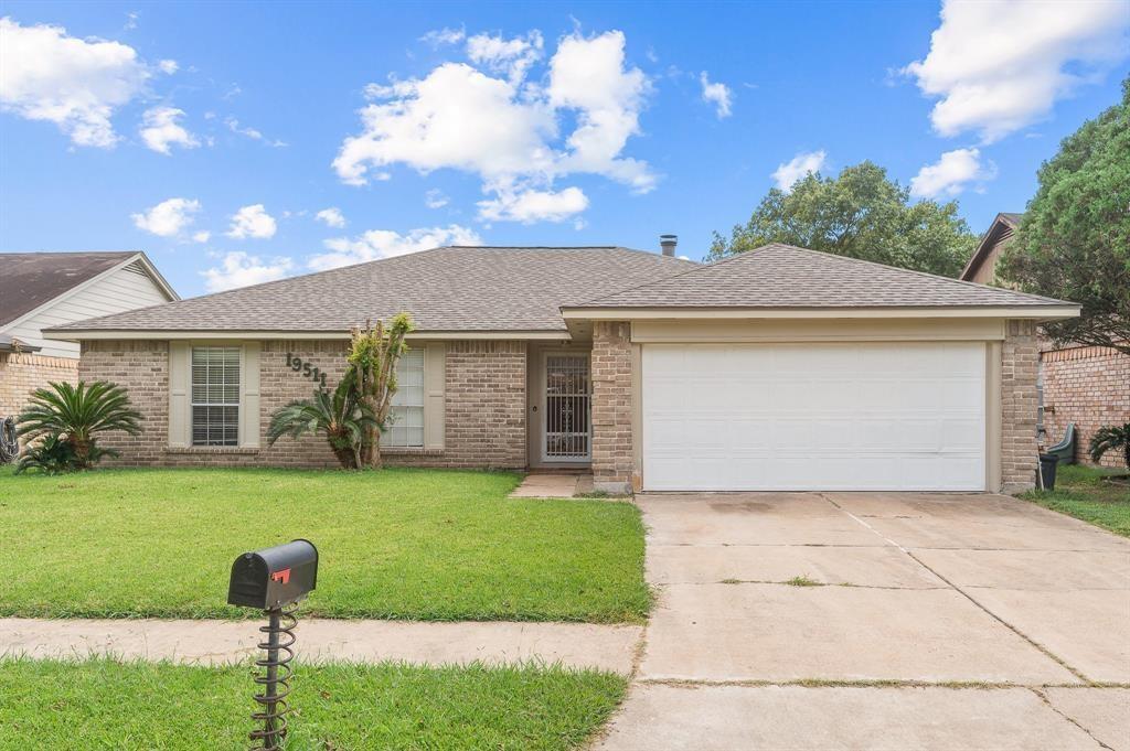 19511 Westhaven Dr in Houston, TX - Foto de edificio