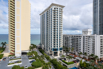 Florida Ocean Club in Sunny Isles Beach, FL - Building Photo - Building Photo