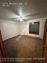 129 E Mitchell Ave in Appleton, WI - Building Photo - Building Photo