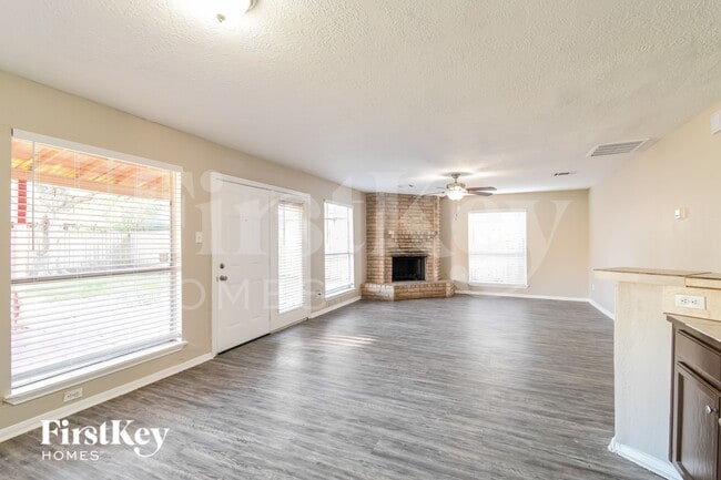 15915 Vista Del Mar Dr in Houston, TX - Building Photo - Building Photo