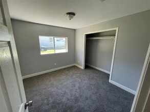 7803 Glass St in Houston, TX - Building Photo - Building Photo
