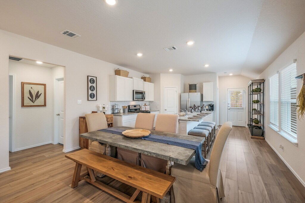 Covey Homes Westpointe Apartments in San Antonio, TX