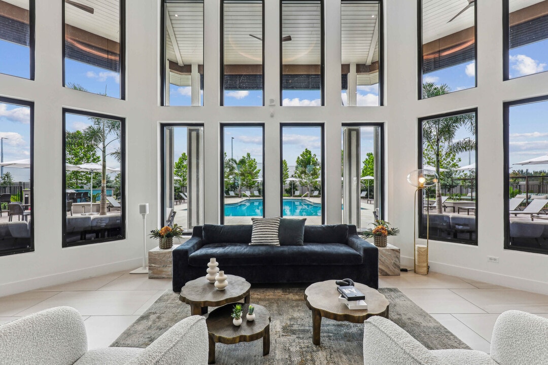 Residences of Highland in Hialeah, FL - Foto de edificio
