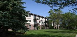 Cedars Apartments in Fargo, ND - Building Photo