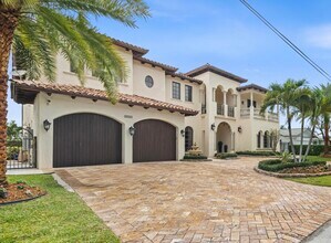 2901 NE 22nd Ct in Pompano Beach, FL - Building Photo - Building Photo