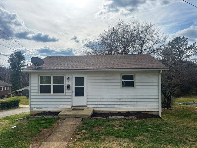property at 1821 Taylor St