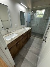 918 N El Paso St in Colorado Springs, CO - Foto de edificio - Building Photo