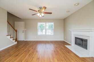 2211 New Port Dr in Spring Hill, TN - Building Photo - Building Photo