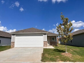 8204 Fitzgerald Ln in North Little Rock, AR - Building Photo - Building Photo
