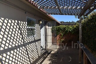 3931 Mason St in San Diego, CA - Building Photo - Building Photo