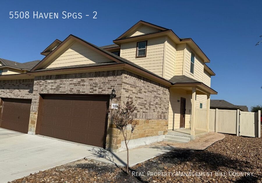 5508 Haven Spgs in Converse, TX - Building Photo