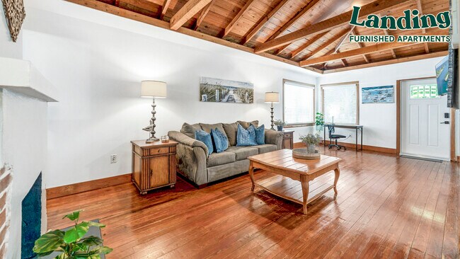 17 S L St-Unit -1.1211227 in Lake Worth, FL - Foto de edificio - Building Photo