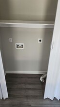 303 Alice Dr in Greenville, NC - Building Photo - Building Photo