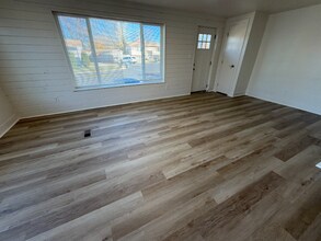 8401 Peakview Dr in Fort Collins, CO - Building Photo - Building Photo