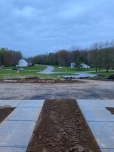 10 Red Maple Ln in Clifton Park, NY - Building Photo - Building Photo