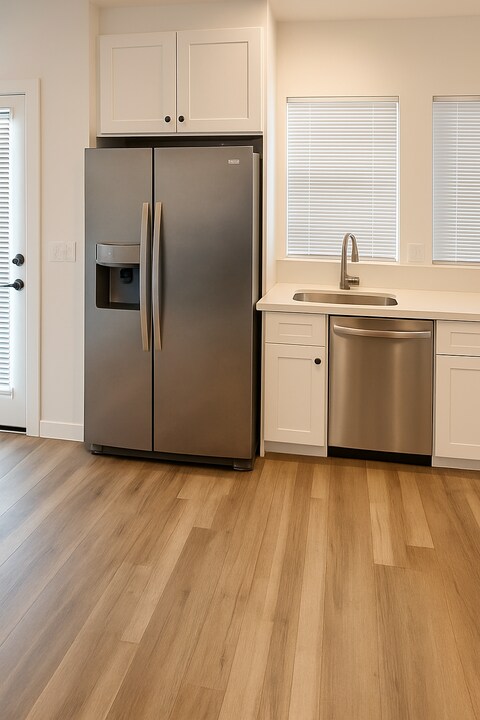 1336 W 22nd St in Los Angeles, CA - Building Photo