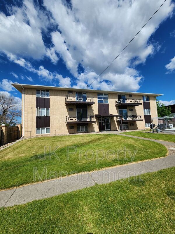 property at 1401-142B Street S