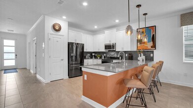 4169 Paragraph Dr in Kissimmee, FL - Building Photo - Building Photo