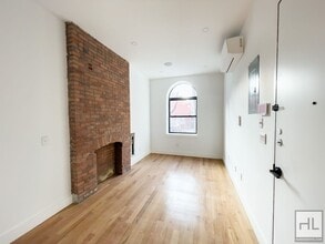 Amazing 4-Bed 3-Bath East Village Apartmen in New York, NY - Building Photo - Building Photo