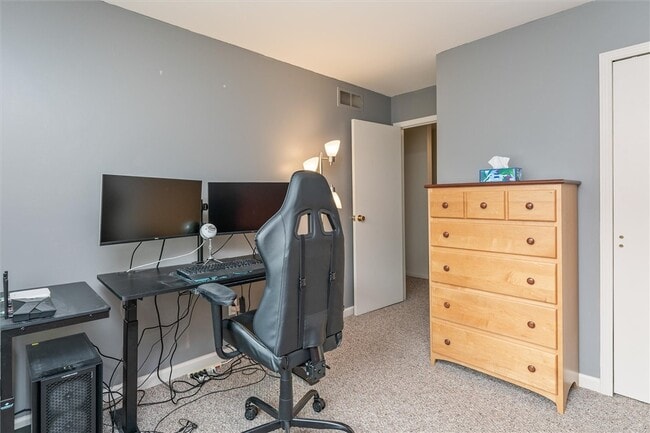 property at 87 Milrace Dr