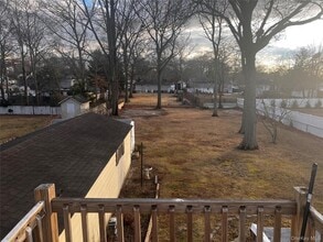 20 W Belmont St in Bay Shore, NY - Building Photo - Building Photo