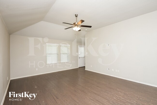 2520 Doe Run in Weatherford, TX - Building Photo - Building Photo