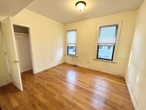 1562 Tremont St, Unit 2 in Boston, MA - Building Photo - Building Photo