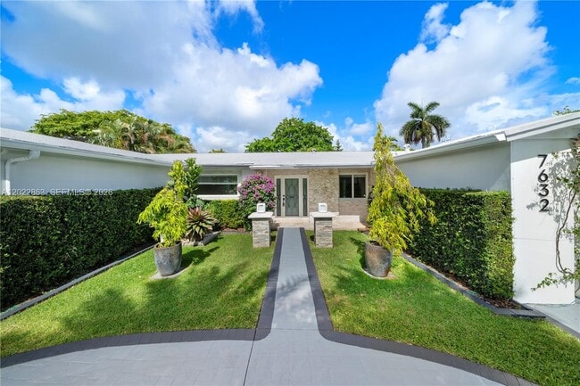 property at 7632 SW 96th Ct