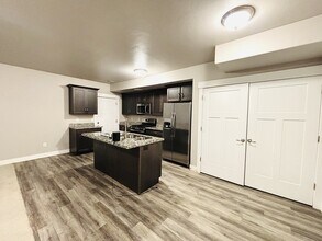 11528 S 4055 W in South Jordan, UT - Building Photo - Building Photo
