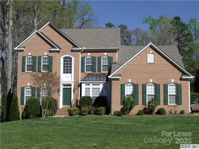 1045 Muirfield Dr in Mooresville, NC - Building Photo