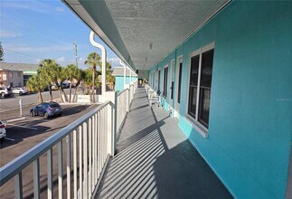 680 71st Ave in St Pete Beach, FL - Building Photo - Building Photo