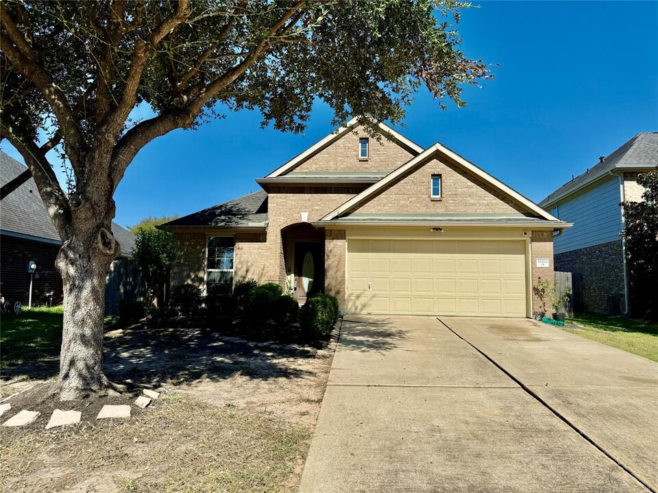 19202 Edge Manor Ln in Richmond, TX - Building Photo