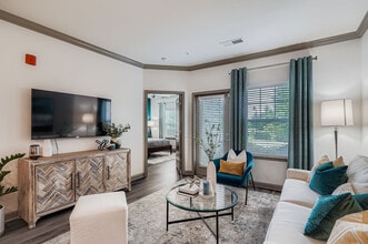 Ventana Northlake in Charlotte, NC - Building Photo - Building Photo