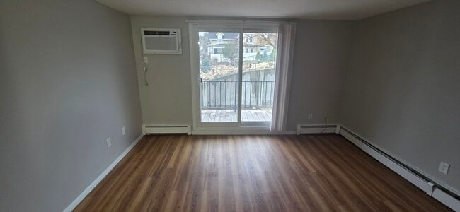 25 Hamilton Ave in Lynn, MA - Building Photo - Building Photo