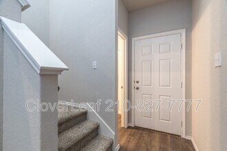741 Tupelo Tank Dr in New Braunfels, TX - Building Photo - Building Photo