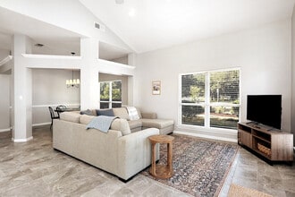 4618 Windstarr Dr in Destin, FL - Building Photo - Building Photo