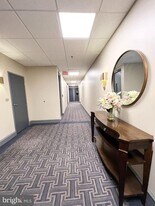 1811 Chestnut St in Philadelphia, PA - Building Photo