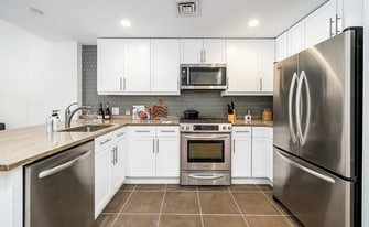 209 8th St, Unit 7h in Jersey City, NJ - Building Photo