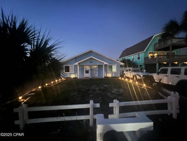 7300 Sunset Ave in Panama City, FL - Building Photo - Building Photo