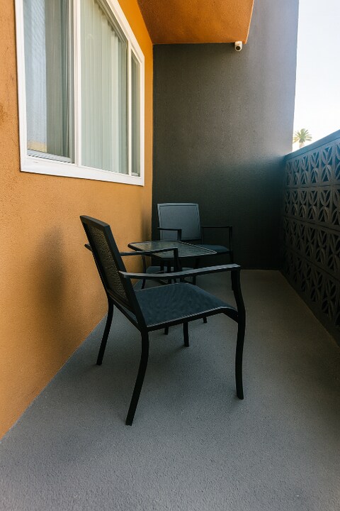 317 E Hazel St in Inglewood, CA - Building Photo