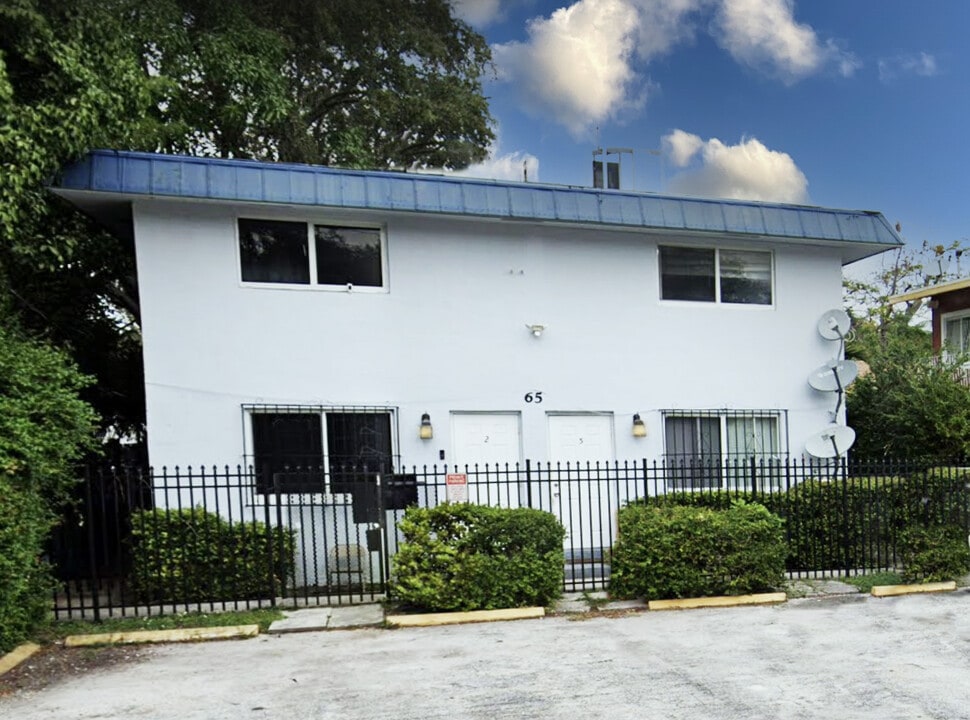 65 NE 59th St, Unit 2 in Miami, FL - Building Photo