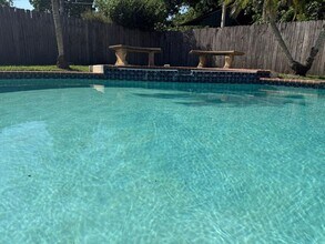 5909 Sunderland Dr in Orlando, FL - Building Photo - Building Photo