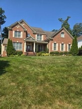 2017 Stuart Oaks Dr in Glen Allen, VA - Building Photo - Building Photo