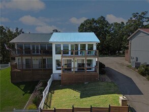 14813 Dutchmans Dr in Rogers, AR - Building Photo - Building Photo