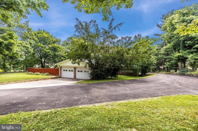 6023 Jefferson Blvd, Unit 2 in Frederick, MD - Building Photo - Building Photo