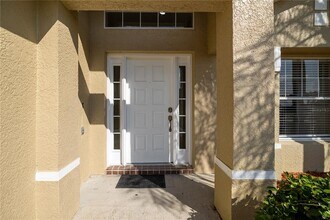 13237 Greenpointe Dr in Orlando, FL - Building Photo - Building Photo