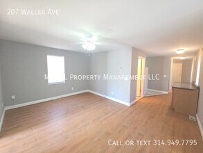 207 Waller Ave in St. Louis, MO - Building Photo - Building Photo