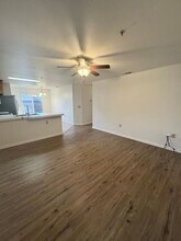 1165 Le Brun Ln in Redding, CA - Building Photo - Building Photo