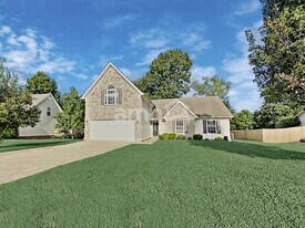 1883 Portview Dr in Spring Hill, TN - Building Photo