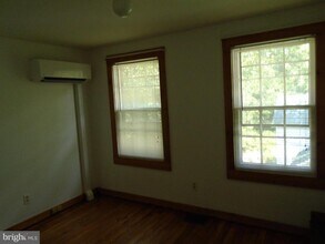 8484 Main St in Ellicott City, MD - Building Photo - Building Photo